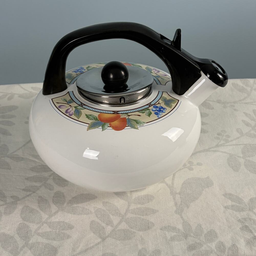Cottagecore Vintage Mikasa Garden Harvest Whistling Tea Kettle Grannycore